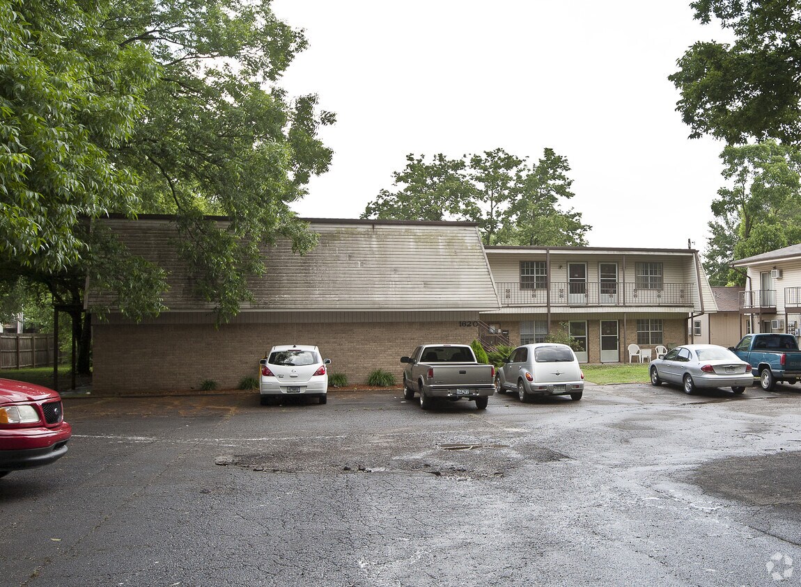 Foto principal - Peachtree Village