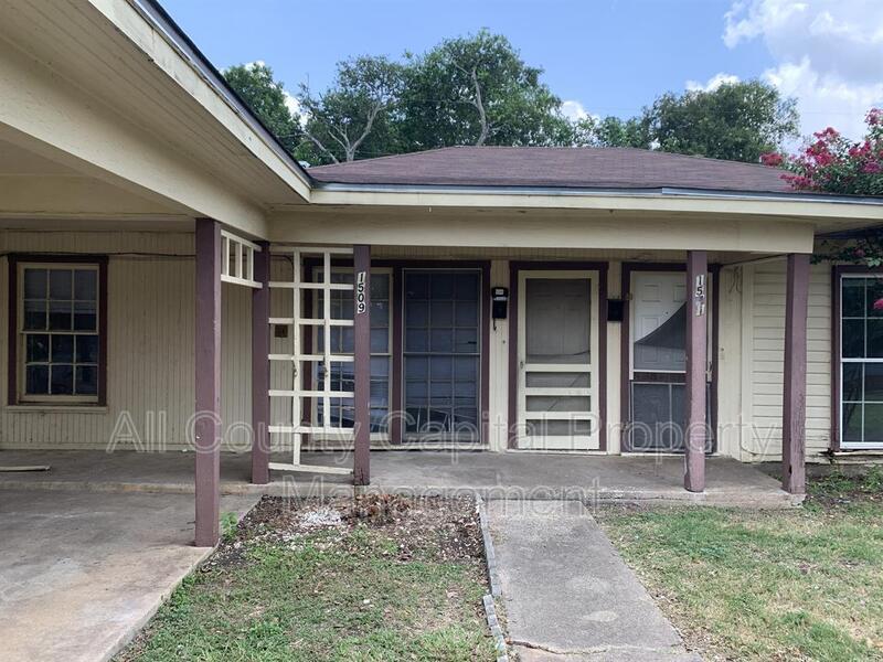 1509 Poage Ave Unit 2/1 Duplex Near Stewart Park, Killeen, TX 76541