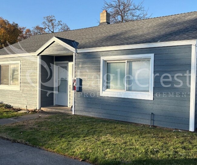 Building Photo - Roseville Lane Apartments