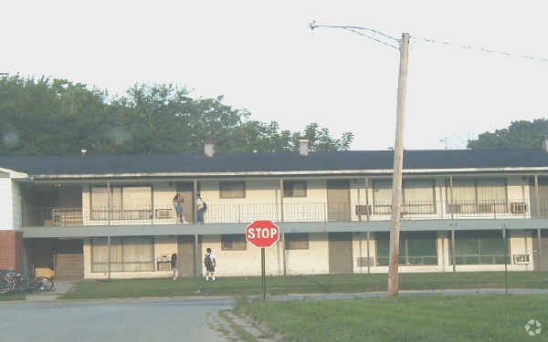 Primary Photo - 315 Ridge Lane Dr