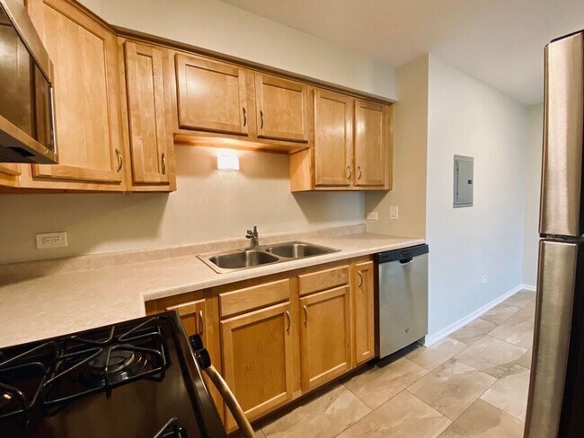 Building Photo - 158 Walton St