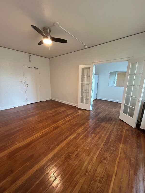 Foto del edificio - 1523 N McCadden Pl