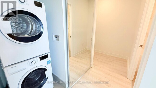 Photo du bâtiment - 36 Olive Ave