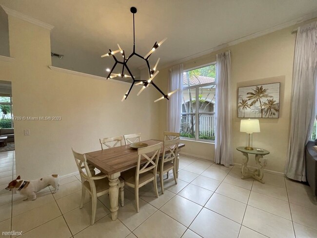 Building Photo - 3 br, 3 bath House - 2470 Bay Isle Ct