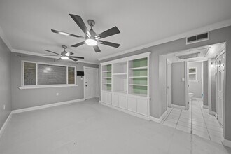 Building Photo - 4040 San Felipe St