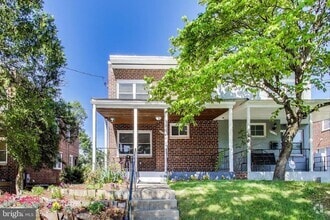 Building Photo - 5108 11th St NE