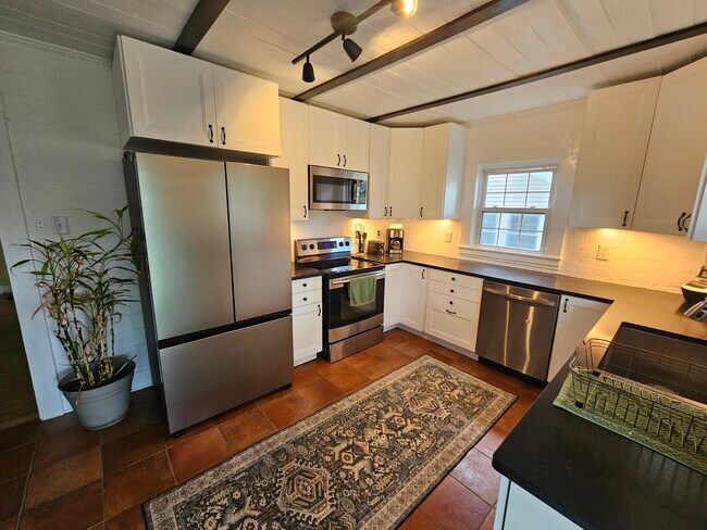 Foto del edificio - 503 N Maple St