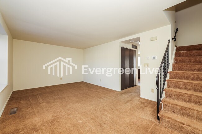 Foto del edificio - 7523 Mt Hood