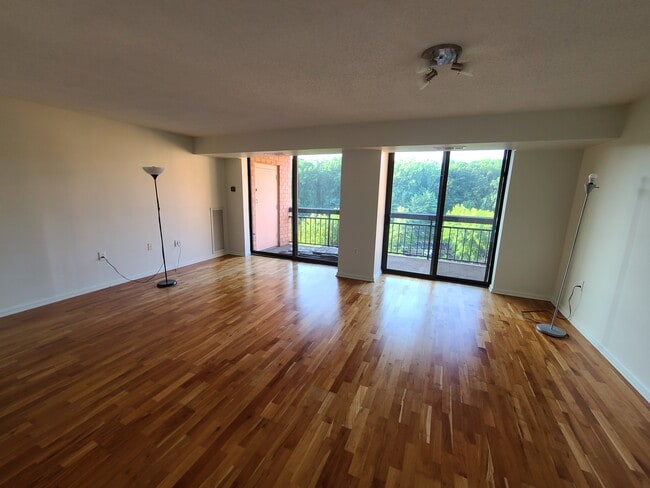 Building Photo - 2230 George C Marshall Dr