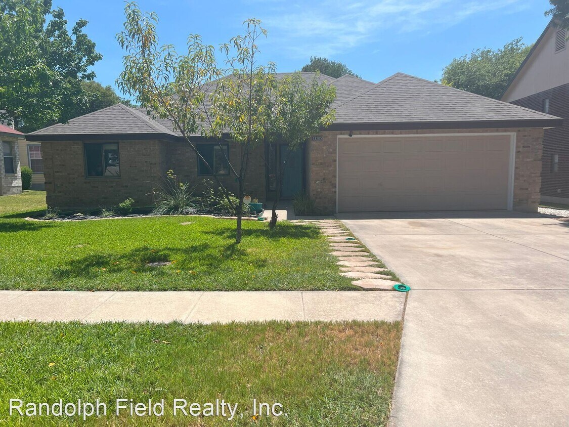 Primary Photo - 3 br, 2 bath House - 13205 RYDEN DR