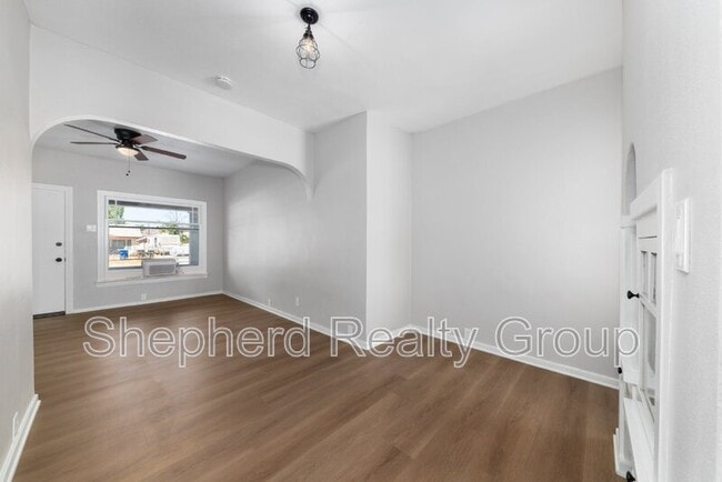 Building Photo - 3342 Eucalyptus Ave