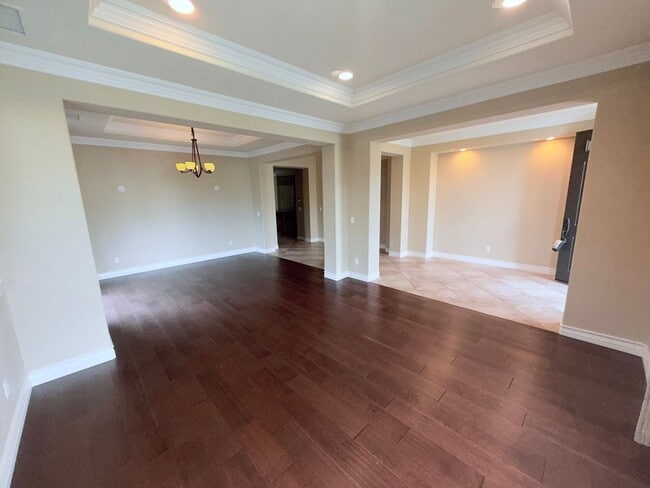 Foto del edificio - Beautiful 4 Bedroom, 5 Bathroom Home in Quail Hill