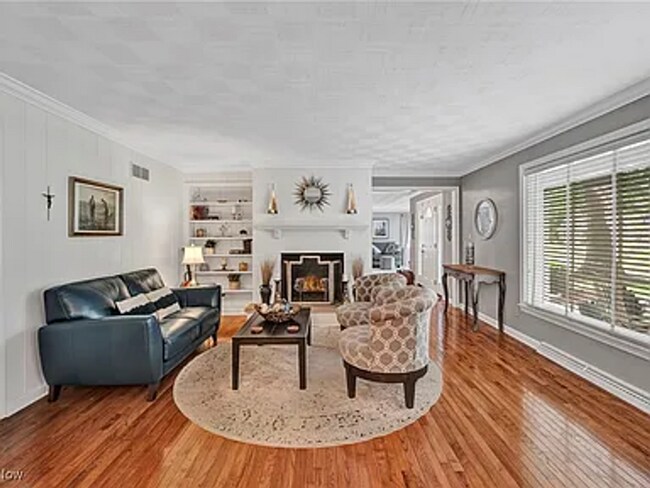 Foto del edificio - Beautiful 4 Bedroom Home