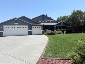 Building Photo - 1500 Hannah Ct