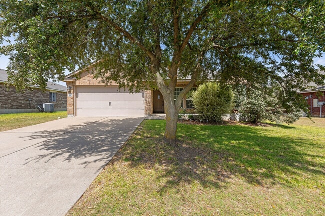 Foto del edificio - 6533 Crystal Ct