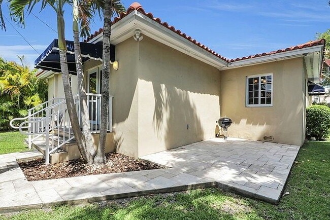 Photo - "Charming 2-Bed Oasis with Elegant Finishe... Apartment