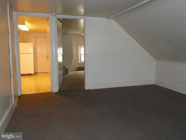 Building Photo - 2118 Allentown Rd
