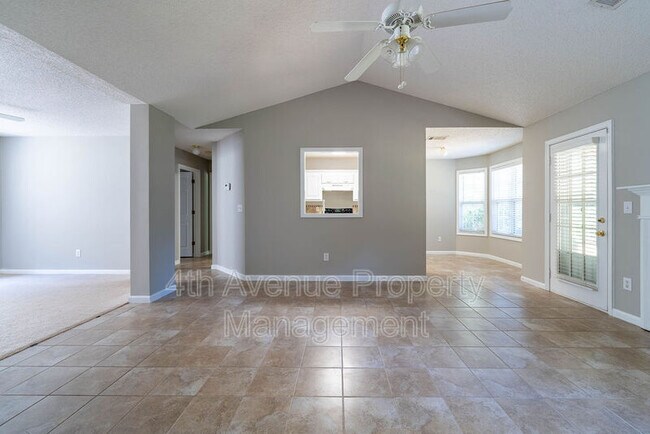 Building Photo - 308 Lokey's Ridge Rd