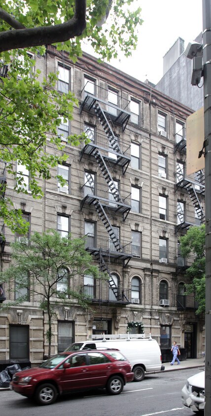 Building Photo - 342 E 62nd St