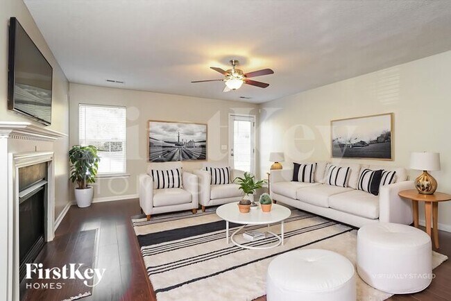 Foto del edificio - 4145 Crestwood Cir