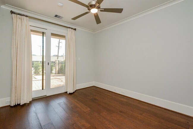 Foto del edificio - 12770 Yorkstone Dr