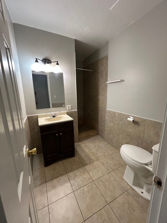 Foto del edificio - 8145 Marion Cir