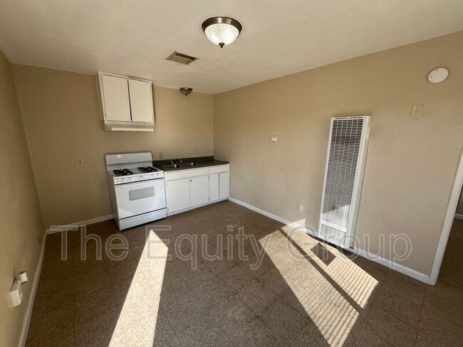 Foto del edificio - 9310 Rd 236