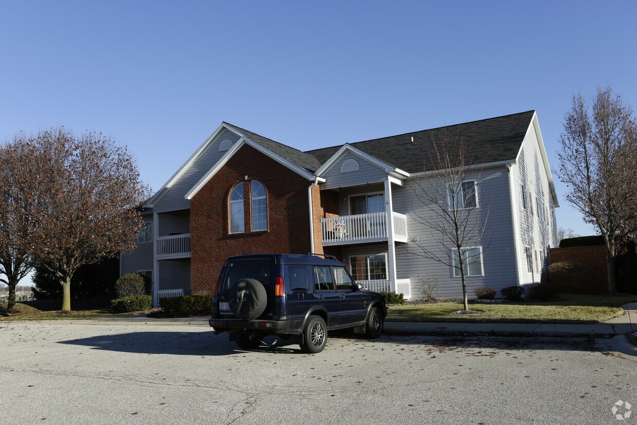 Foto del edificio - Locust Hill Apartments