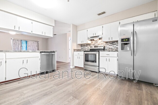 Building Photo - 1611 High Point Ct SW