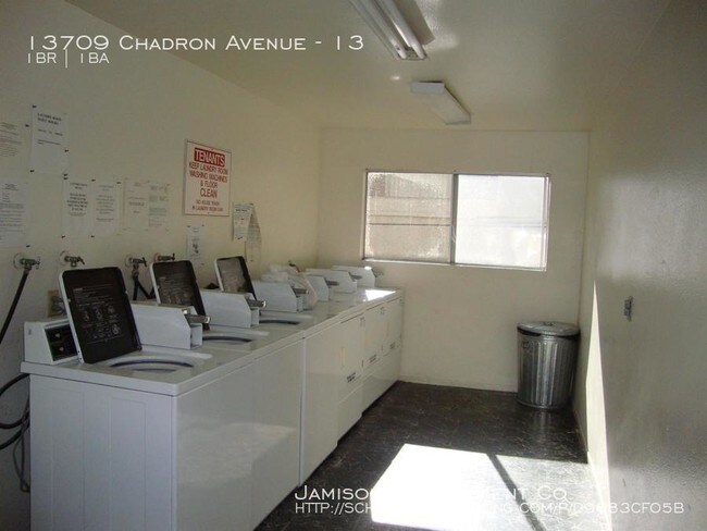 Foto del edificio - 1 bedroom in Hawthorne CA 90250