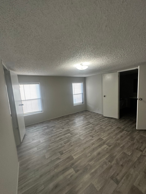 Building Photo - 33230 Walker North Rd