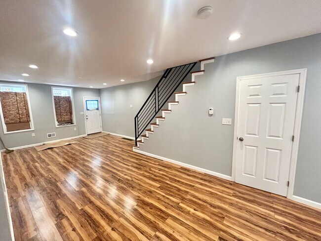 Foto del edificio - 3447 Jasper St