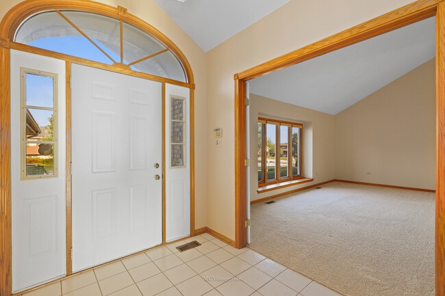 Building Photo - 17332 Grange Dr