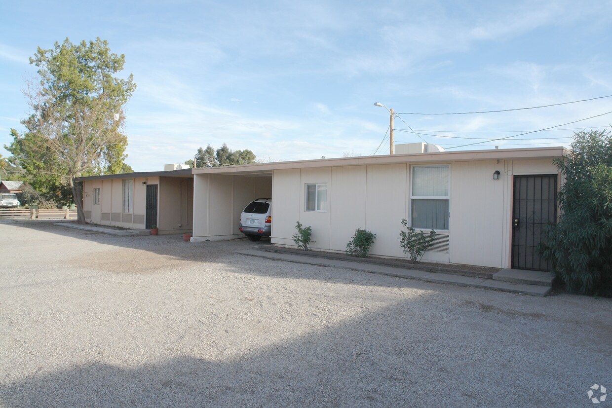 Building Photo - 2321 N Richey Blvd