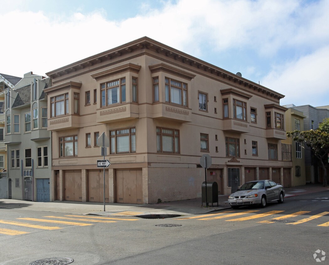 Primary Photo - 105 Julian Ave