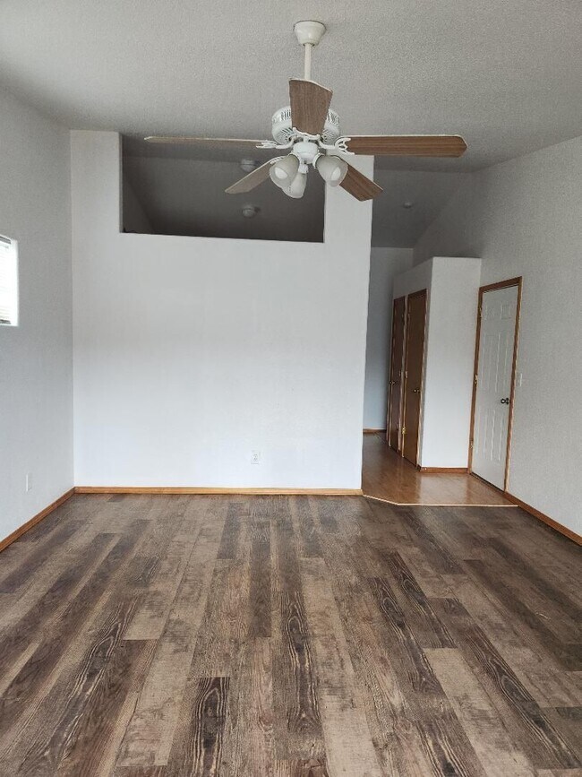Foto del edificio - 4462 Live Oak St