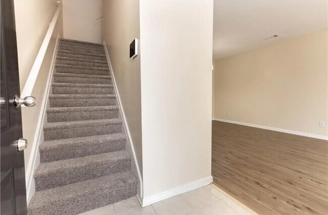Building Photo - 1471 Riverrock Trail SW