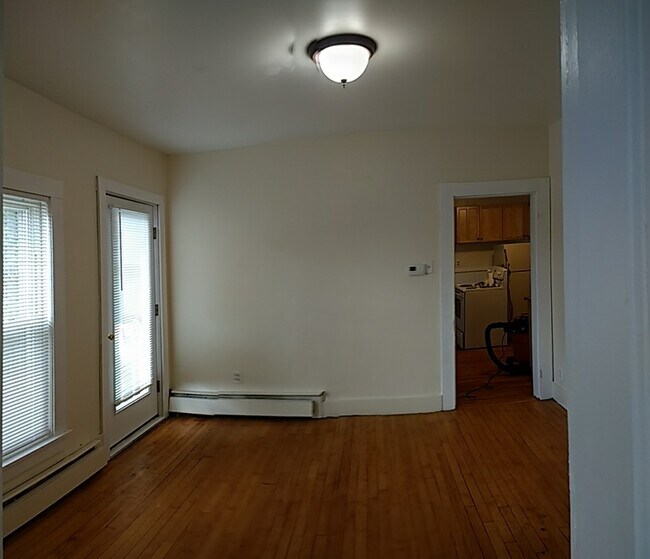 Living Room - 91 Hanover St