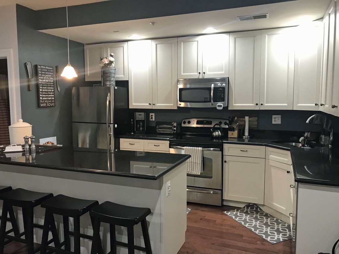 6 Strawberry St Unit 11, Philadelphia, PA 19106 Condo for Rent in