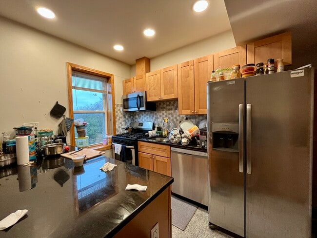 Building Photo - 20 Winthrop St