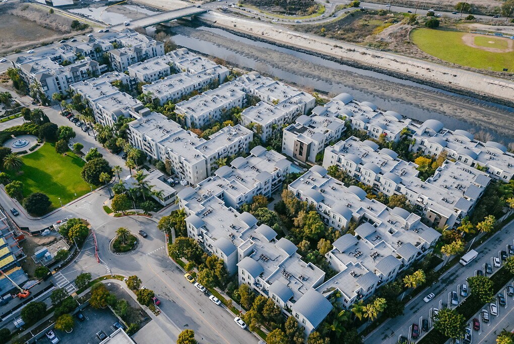 Fountain Park at Playa Vista Apartments in Playa Vista, CA Westside