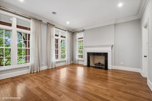 Foto del edificio - 147 Linden Ave