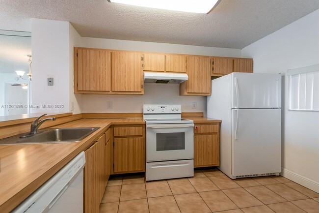 Building Photo - 7750 NW 50th St
