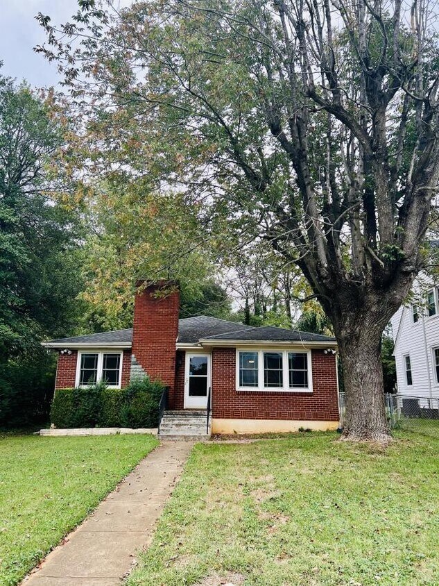 Primary Photo - 3 bedroom in Lynchburg VA 24502