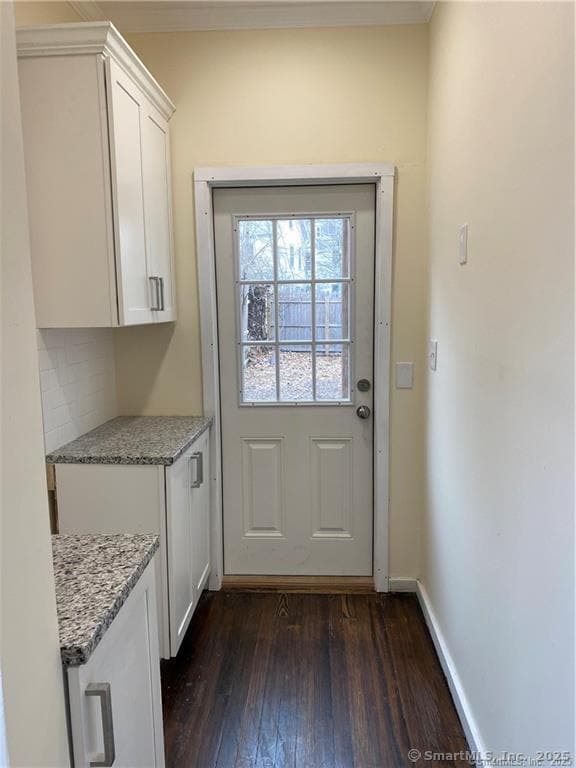 Building Photo - 71 Fountain St