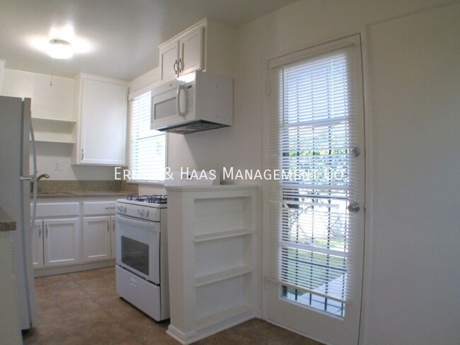 Foto del edificio - Lovely 1 Bedroom Apartment in Prime Bixby ...