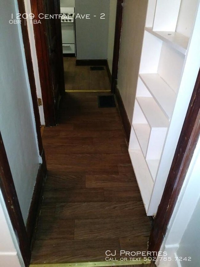 Foto del edificio - 1209 Central Ave, Unit 2 Apartment
