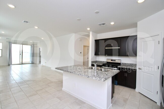 Foto del edificio - 21810 N Lynn St