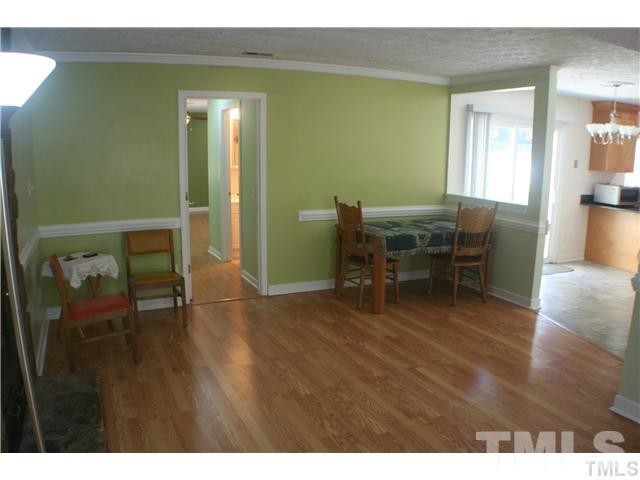 Building Photo - 105 Trinity Woods Dr
