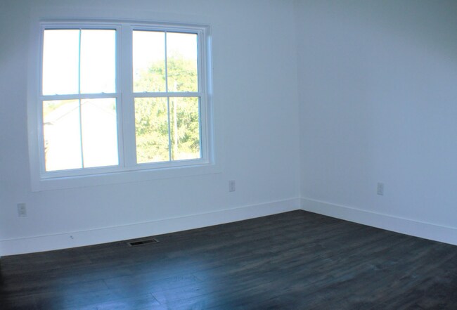 Foto del edificio - 2 bedroom 2 bathroom home built is 2022. O...